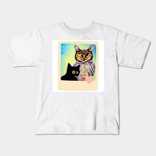 A Cat and An Owl Funny Pet Owner Love Frame Kids T-Shirt